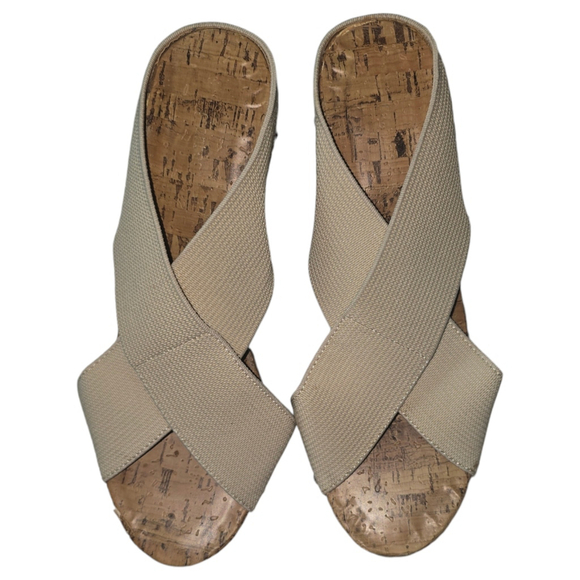 Women's Montego Bay Club TALLY Beige Wedge Sandals Size 8 1/2 - Picture 3 of 9